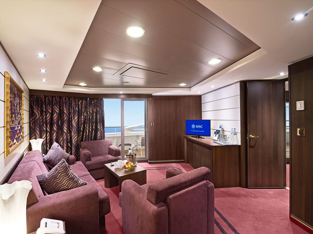 msc preziosa yacht club kabinen