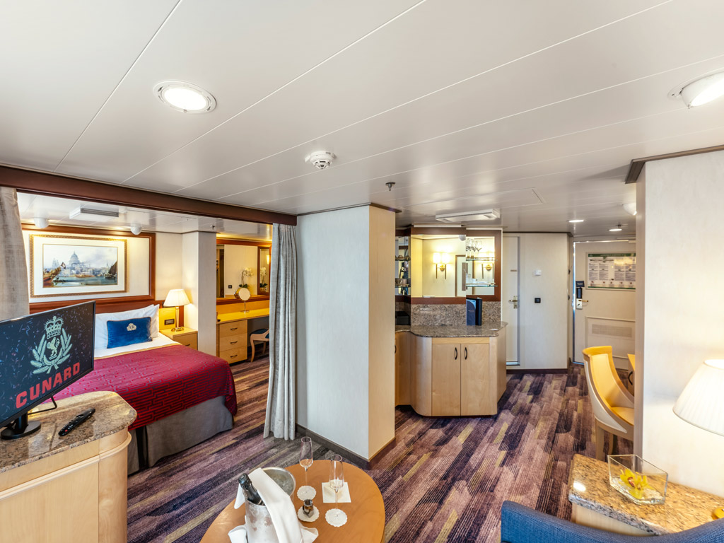 Queen Elizabeth - Queens Penthouse Suite mit Balkon