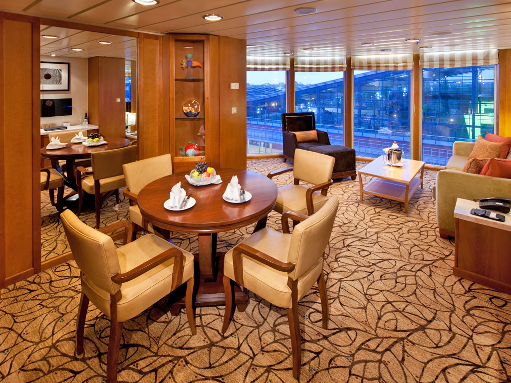 Celebrity Infinity - Celebrity Suite mit Balkon