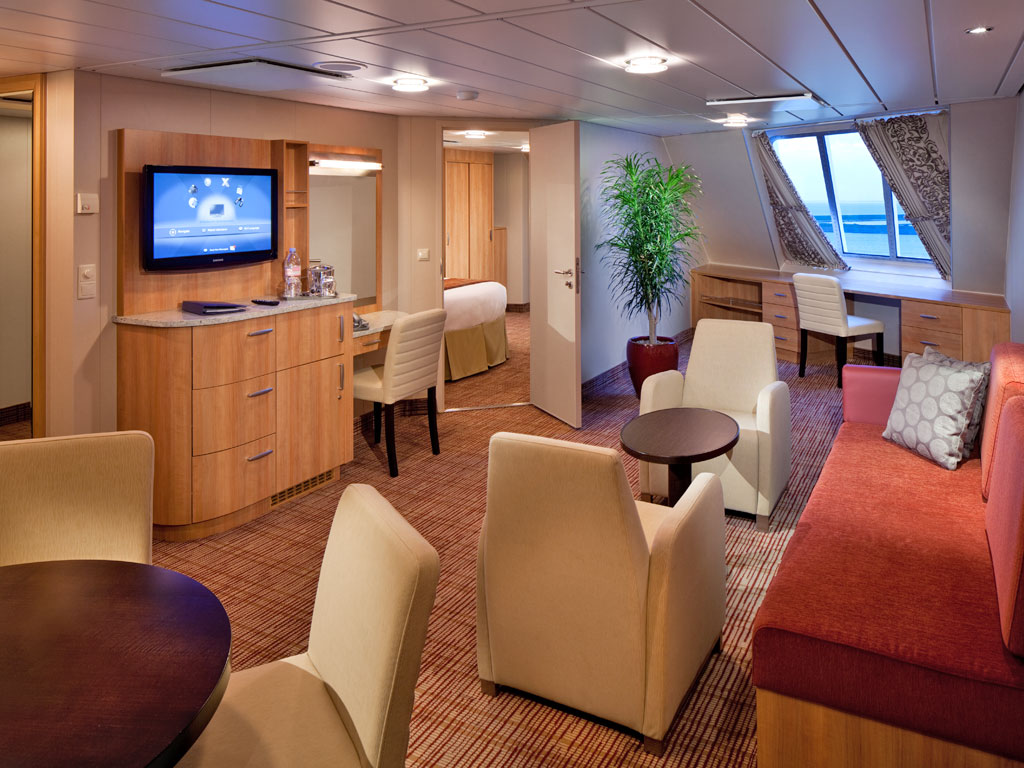 Celebrity Reflection - Familien Balkonkabine