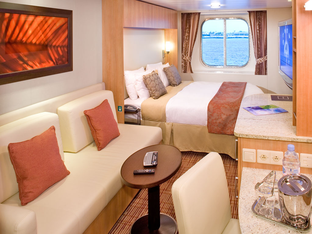 Celebrity Silhouette - 07