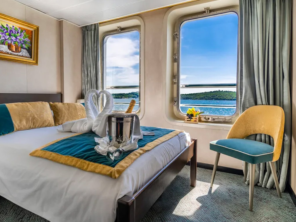 MS La Belle de l'Adriatique - Außenkabine mit Fenster (nicht zu öffnen)