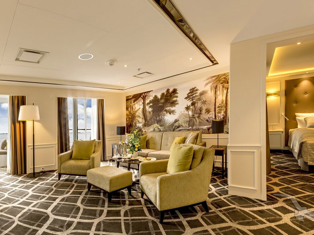 MS Amadea - Royal Suite mit Balkon