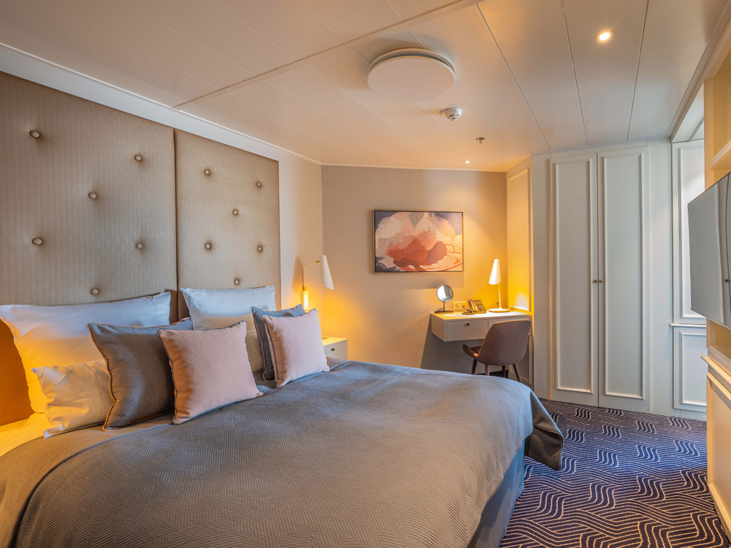 MS Artania - Royal Suite mit Balkon