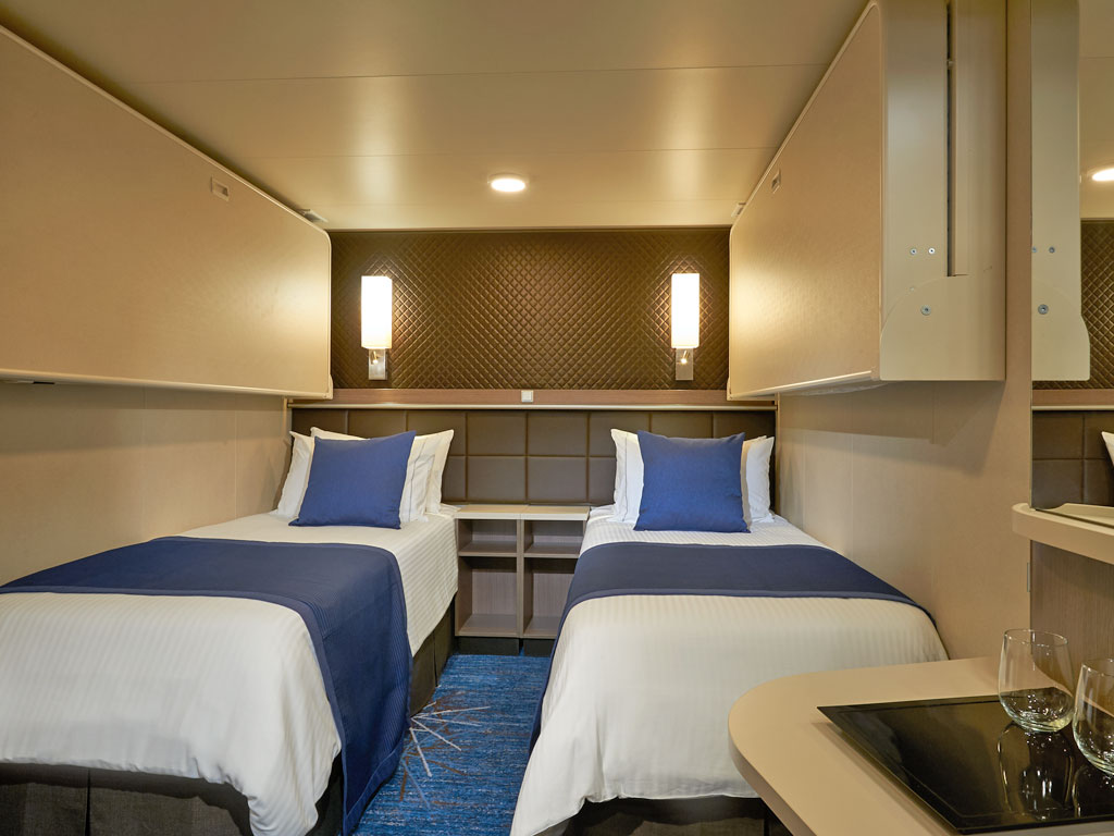 Norwegian Joy - IB