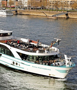 MS Anna Katharina