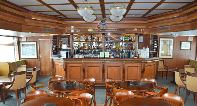 Bar auf der MS Scholochow