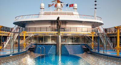 Pooldeck auf der Costa Mediterranea