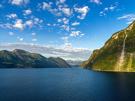 Typische Fjordlandschaft