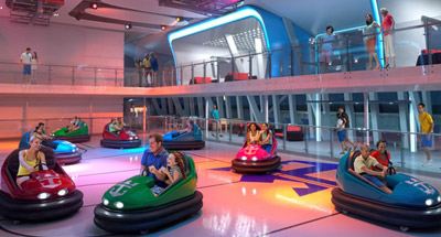 Autoscooter an Bord der Spectrum of the Seas